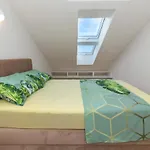 Smaragd 아파트 Živogošće